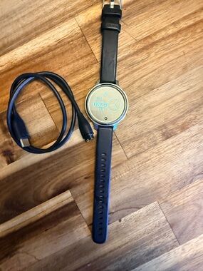 Garmin Lily 2 smartwatch